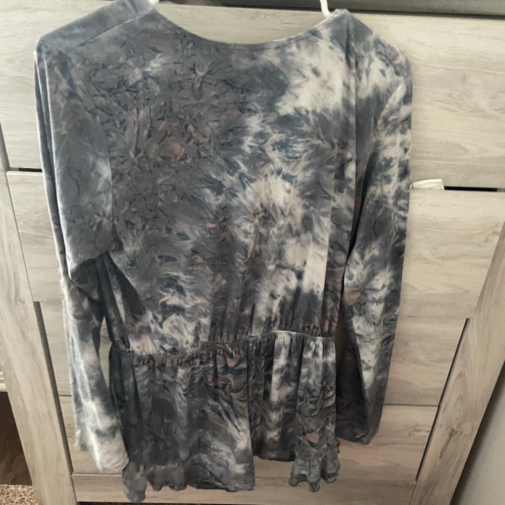 Multicolor Long Sleeve Romper from Etiquette Boutique